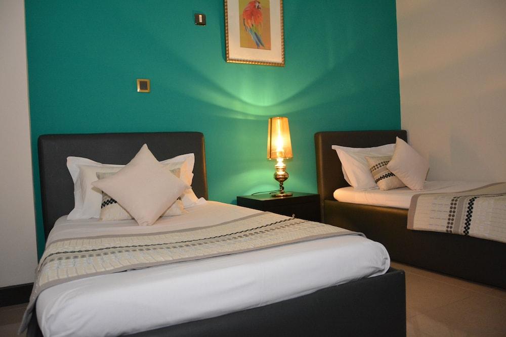 Bur Nas Beach Luxury Suite Pereybere Beach Kültér fotó