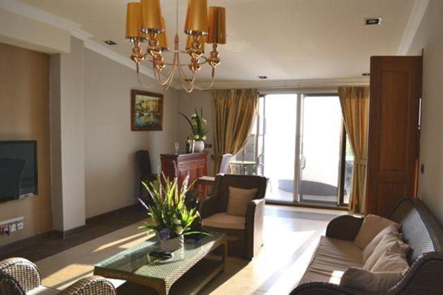Bur Nas Beach Luxury Suite Pereybere Beach Szoba fotó